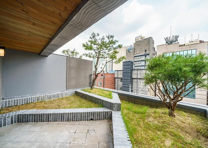 Amare Jongno