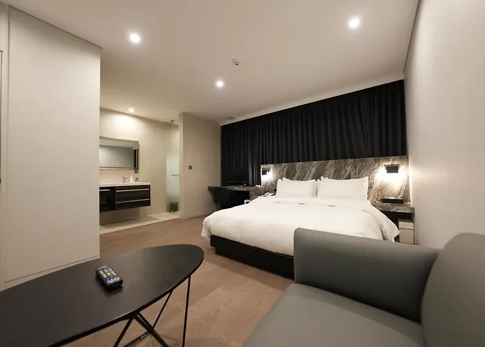 Hotel Amare Jongno 2*