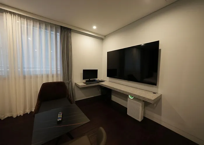 Amare Jongno Hotel